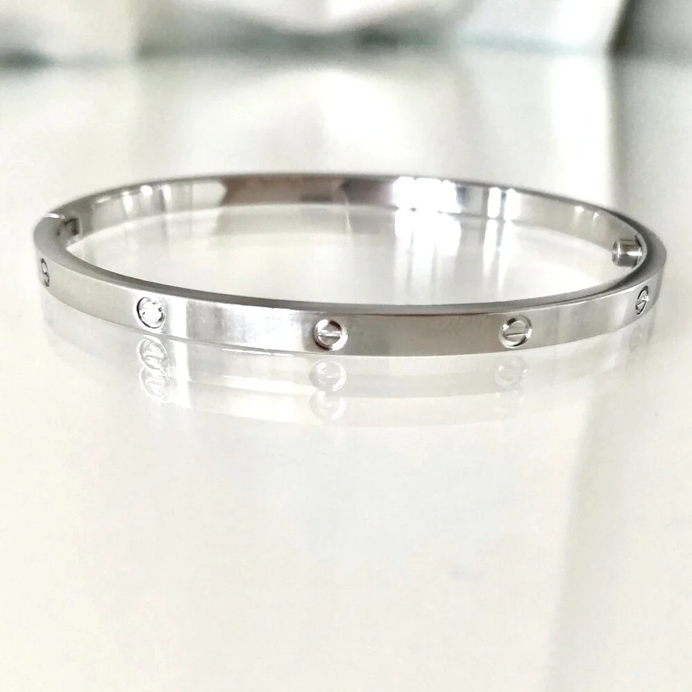 Screw Bracelet Small Model Stainless Steel.
